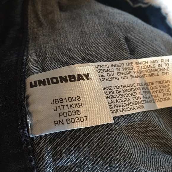 UNIONBAY Denim Button Up Skort. - Picture 4 of 6